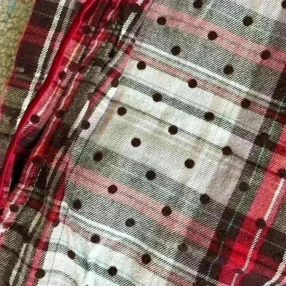 Victoria Secret red plaid, flannel style,  pajama pants; size S - Picture 2 of 4
